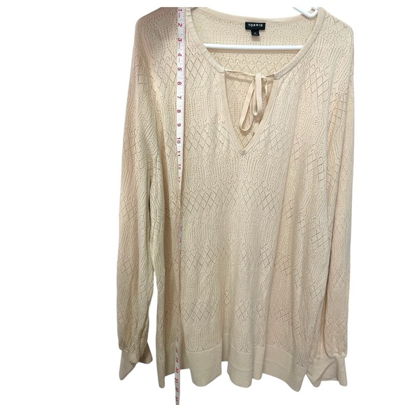 Torrid Womens Size 4 Pointelle Cream Pullover Top Tie Neck Sweater Open Knit - Picture 3 of 11